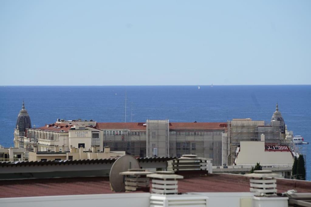 Of The In With A Beautiful View Appartement Cannes