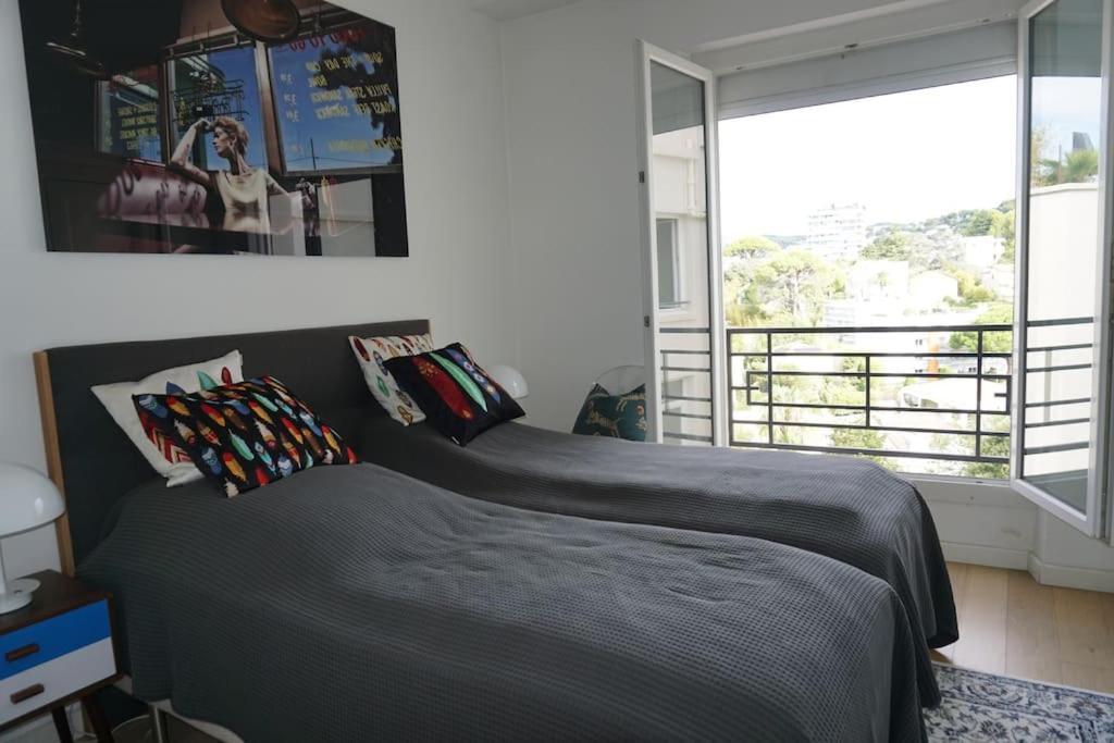 Of The In With A Beautiful View Apartment *